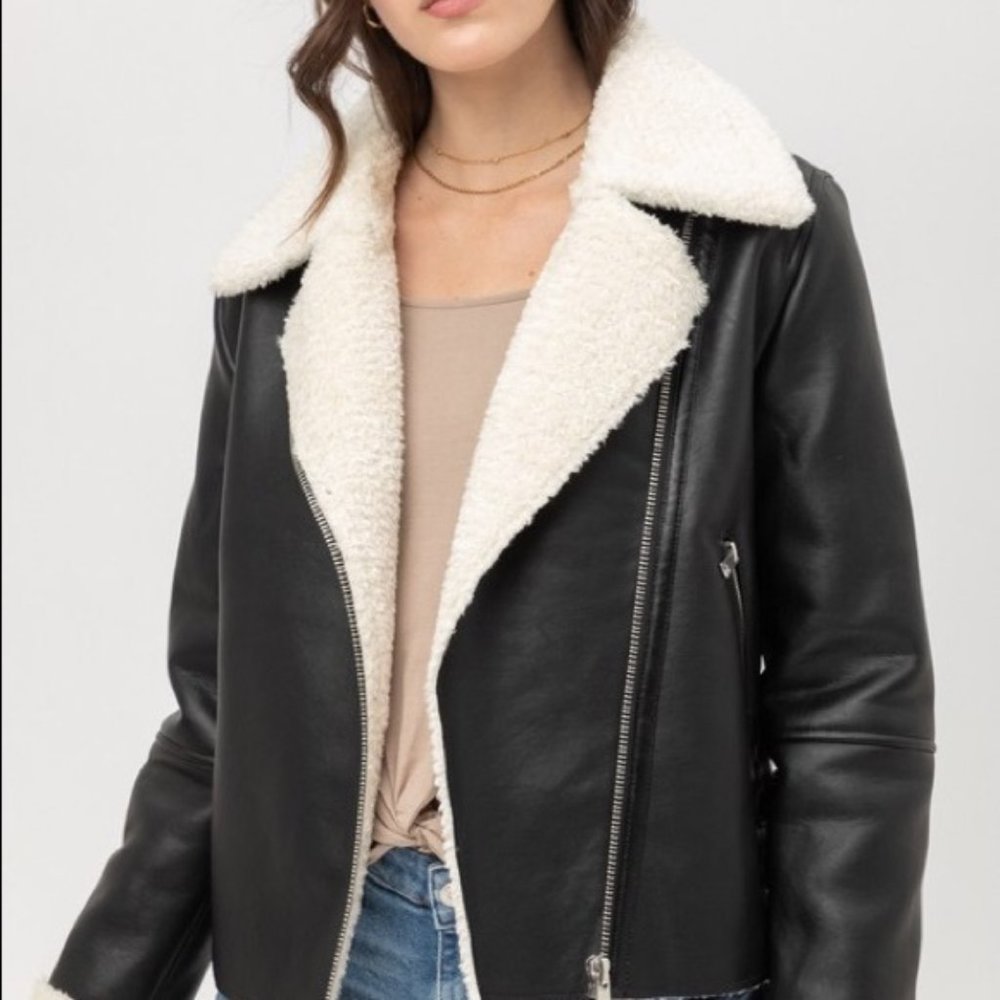 Black leather Jacket - Picture 2 of 4